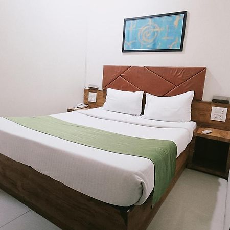 Hotel Comfort- Andheri West Bombay Extérieur photo